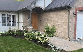 Notl Escape - Walk To Lake, Old Town And Golf